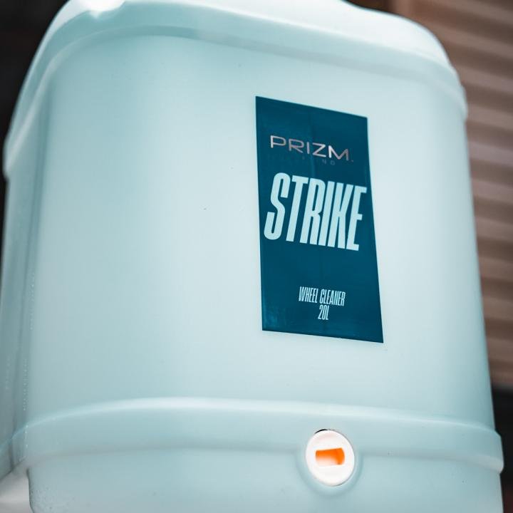 WC Strike 20L